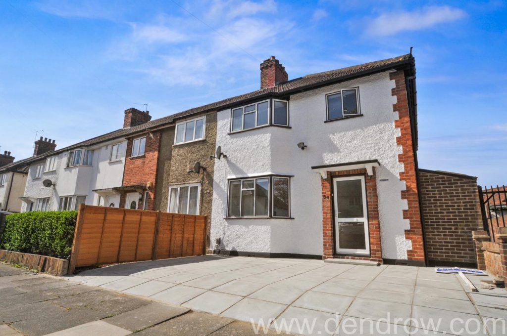 Highfield Road, Acton, London, W3 Dendrow